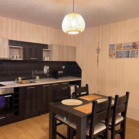 Menada Sky Dreams Apartment Sveti Vlas Ngoại thất bức ảnh