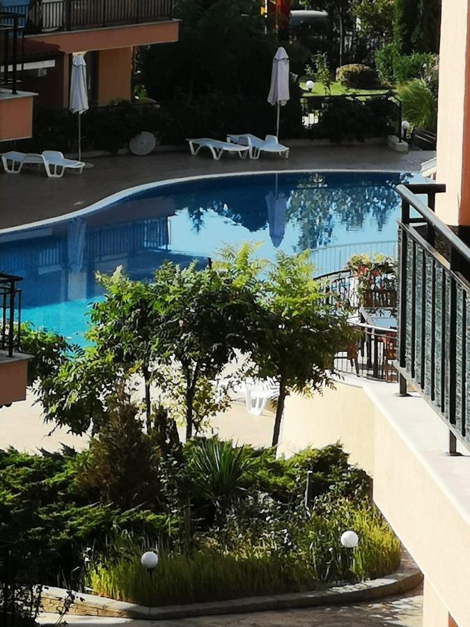 Menada Sky Dreams Apartment Sveti Vlas Ngoại thất bức ảnh