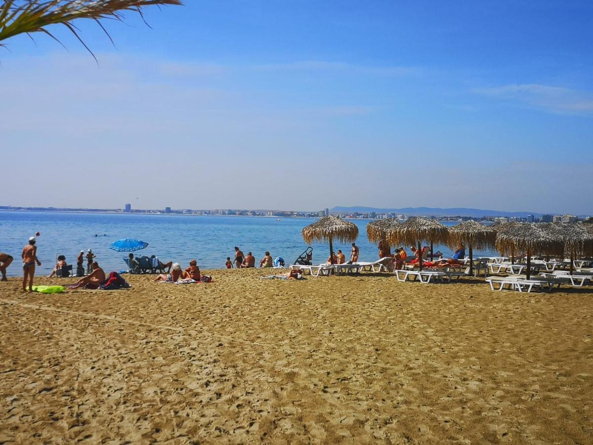 Menada Sky Dreams Apartment Sveti Vlas Ngoại thất bức ảnh